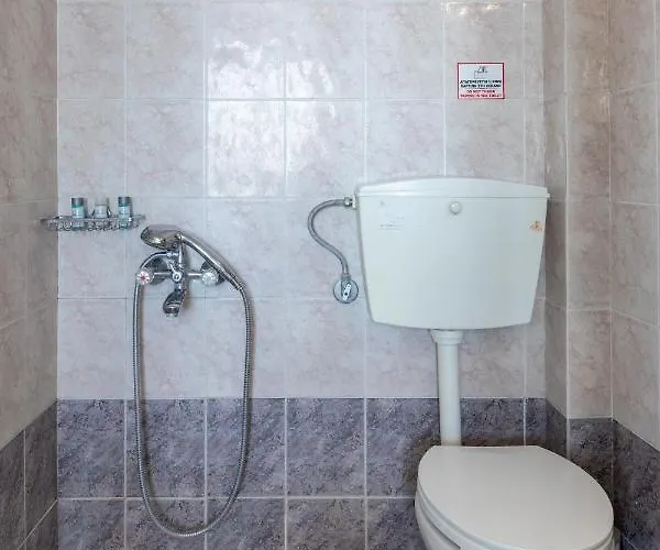 Apartment Servani & *