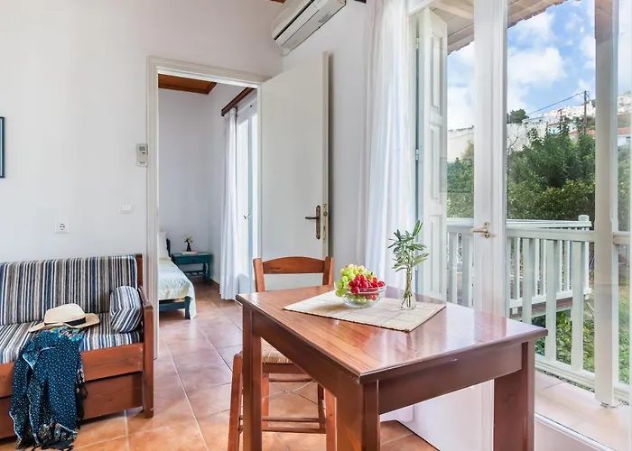 Apartment Servani & *